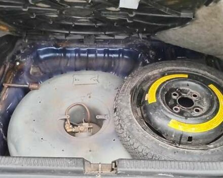 Синій Мазда 323, об'ємом двигуна 1.5 л та пробігом 70 тис. км за 1950 $, фото 12 на Automoto.ua