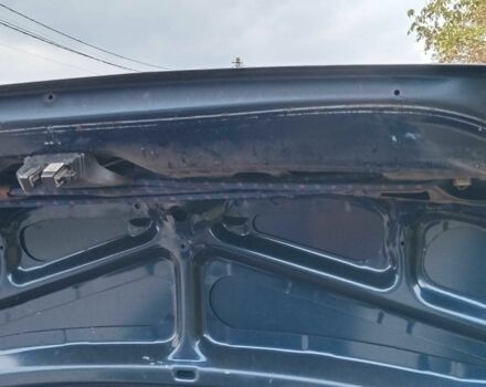 Синий Мазда 323, объемом двигателя 1.5 л и пробегом 74 тыс. км за 1950 $, фото 11 на Automoto.ua