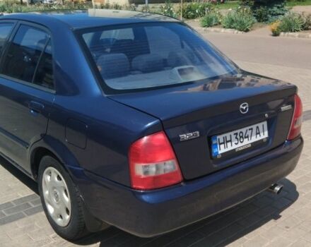 Синій Мазда 323, об'ємом двигуна 1.6 л та пробігом 248 тис. км за 2200 $, фото 5 на Automoto.ua