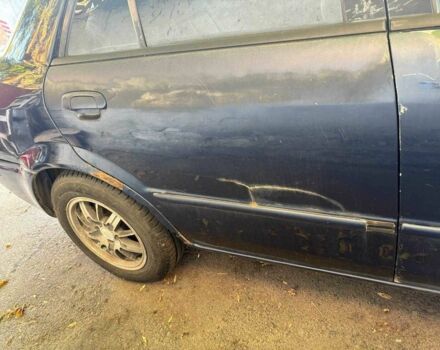 Синий Мазда 323, объемом двигателя 1.6 л и пробегом 400 тыс. км за 2200 $, фото 9 на Automoto.ua