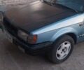 Синий Мазда 323, объемом двигателя 2 л и пробегом 300 тыс. км за 1100 $, фото 2 на Automoto.ua