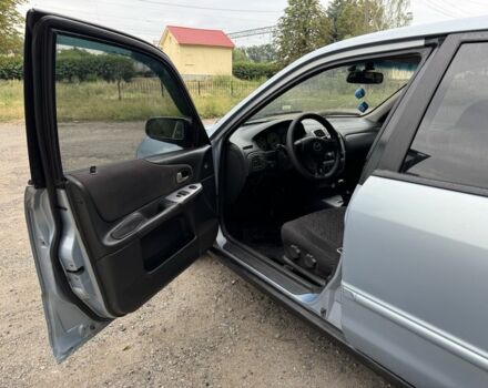 Синій Мазда 323, об'ємом двигуна 1.6 л та пробігом 391 тис. км за 2650 $, фото 14 на Automoto.ua