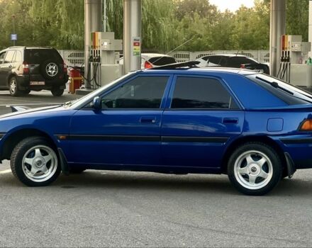 Синий Мазда 323, объемом двигателя 1.6 л и пробегом 250 тыс. км за 3299 $, фото 10 на Automoto.ua
