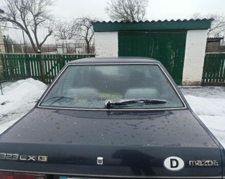 Синий Мазда 323, объемом двигателя 0 л и пробегом 228 тыс. км за 1500 $, фото 1 на Automoto.ua