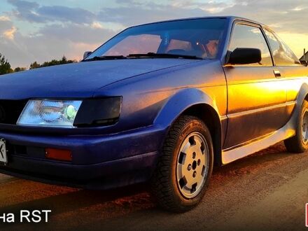 Синий Мазда 323, объемом двигателя 1.6 л и пробегом 111 тыс. км за 650 $, фото 1 на Automoto.ua