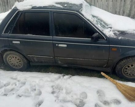 Синий Мазда 323, объемом двигателя 3.9 л и пробегом 3 тыс. км за 1900 $, фото 1 на Automoto.ua