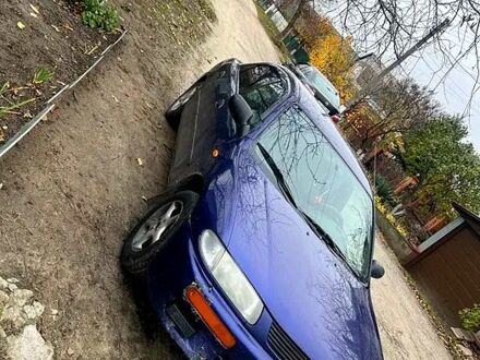 Синий Мазда 323, объемом двигателя 1.5 л и пробегом 500 тыс. км за 999 $, фото 1 на Automoto.ua