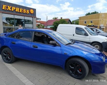 Синий Мазда 323, объемом двигателя 1.5 л и пробегом 378 тыс. км за 2300 $, фото 1 на Automoto.ua