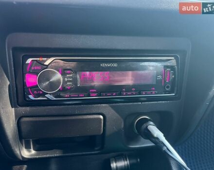 Синий Мазда 323, объемом двигателя 1.5 л и пробегом 380 тыс. км за 2999 $, фото 1 на Automoto.ua