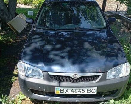 Синий Мазда 323, объемом двигателя 1.6 л и пробегом 300 тыс. км за 800 $, фото 1 на Automoto.ua
