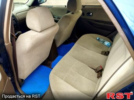 Синий Мазда 323, объемом двигателя 1.6 л и пробегом 0 тыс. км за 2800 $, фото 1 на Automoto.ua