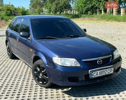 Синий Мазда 323, объемом двигателя 1.99 л и пробегом 288 тыс. км за 2500 $, фото 1 на Automoto.ua