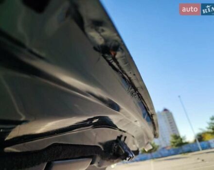 Зеленый Мазда 323, объемом двигателя 1.5 л и пробегом 433 тыс. км за 2700 $, фото 4 на Automoto.ua