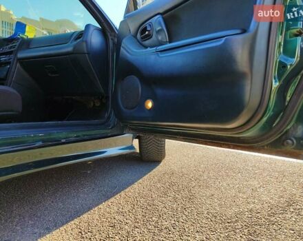 Зеленый Мазда 323, объемом двигателя 1.5 л и пробегом 433 тыс. км за 2700 $, фото 26 на Automoto.ua