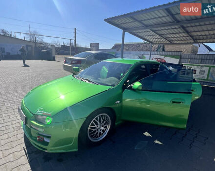 Зеленый Мазда 323, объемом двигателя 2 л и пробегом 200 тыс. км за 4200 $, фото 8 на Automoto.ua