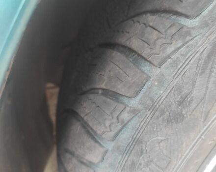 Зеленый Мазда 323, объемом двигателя 0 л и пробегом 323 тыс. км за 2200 $, фото 3 на Automoto.ua