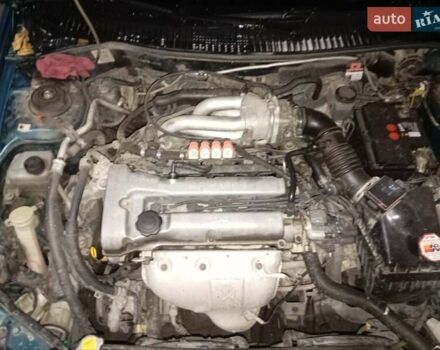 Зеленый Мазда 323, объемом двигателя 1.5 л и пробегом 350 тыс. км за 2750 $, фото 4 на Automoto.ua