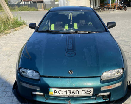 Зелений Мазда 323, об'ємом двигуна 1.5 л та пробігом 300 тис. км за 2100 $, фото 1 на Automoto.ua