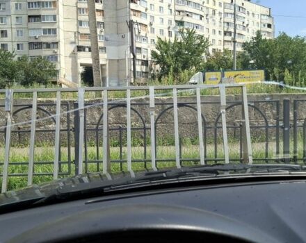 Зеленый Мазда 323, объемом двигателя 1.6 л и пробегом 1 тыс. км за 3500 $, фото 2 на Automoto.ua