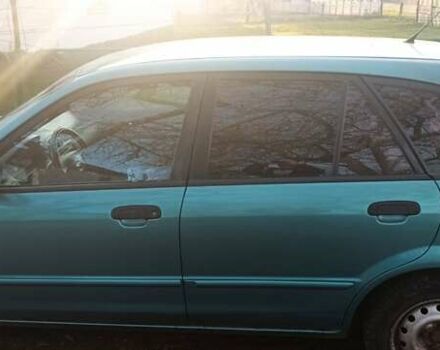 Зеленый Мазда 323, объемом двигателя 1.6 л и пробегом 288 тыс. км за 2000 $, фото 6 на Automoto.ua