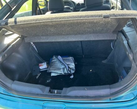 Зеленый Мазда 323, объемом двигателя 1.5 л и пробегом 317 тыс. км за 1300 $, фото 1 на Automoto.ua