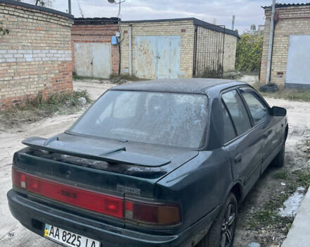 Зеленый Мазда 323, объемом двигателя 1.6 л и пробегом 368 тыс. км за 1200 $, фото 3 на Automoto.ua