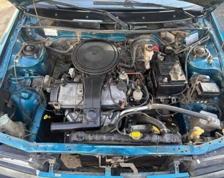 Зелений Мазда 323, об'ємом двигуна 1.3 л та пробігом 200 тис. км за 1250 $, фото 12 на Automoto.ua