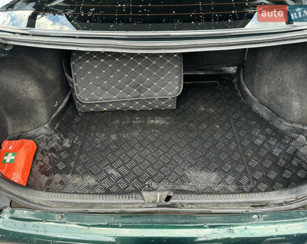 Зеленый Мазда 323, объемом двигателя 1.6 л и пробегом 230 тыс. км за 3000 $, фото 7 на Automoto.ua