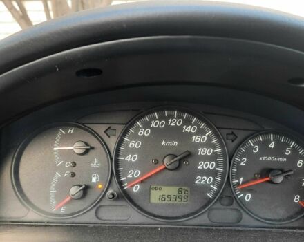 Зелений Мазда 323, об'ємом двигуна 1.3 л та пробігом 167 тис. км за 3473 $, фото 6 на Automoto.ua