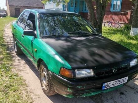 Мазда 323 1993 в Шацке на Automoto.ua Зеленый Мазда 323, объемом двигателя 1.69 л и пробегом 200 тыс. км за 600 $, фото 1 на Automoto.ua