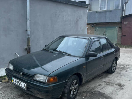 Зеленый Мазда 323, объемом двигателя 1.6 л и пробегом 368 тыс. км за 1200 $, фото 1 на Automoto.ua