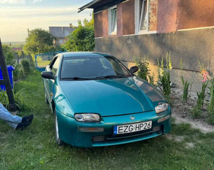 Зеленый Мазда 323, объемом двигателя 1.5 л и пробегом 192 тыс. км за 1000 $, фото 1 на Automoto.ua