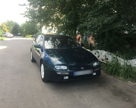 Зелений Мазда 323, об'ємом двигуна 1.5 л та пробігом 120 тис. км за 3600 $, фото 1 на Automoto.ua