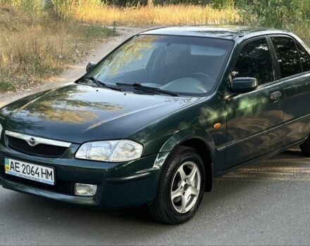 Зелений Мазда 323, об'ємом двигуна 1.8 л та пробігом 4 тис. км за 1900 $, фото 1 на Automoto.ua
