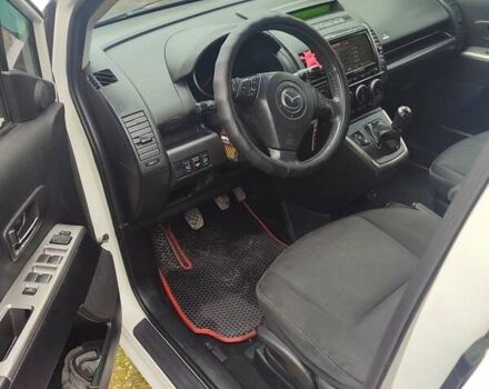 Мазда 5 2008 у Волочиске на Automoto.ua Білий Мазда 5, об'ємом двигуна 2 л та пробігом 180 тис. км за 6000 $, фото 7 на Automoto.ua