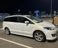 Білий Мазда 5, об'ємом двигуна 2 л та пробігом 304 тис. км за 4000 $, фото 1 на Automoto.ua