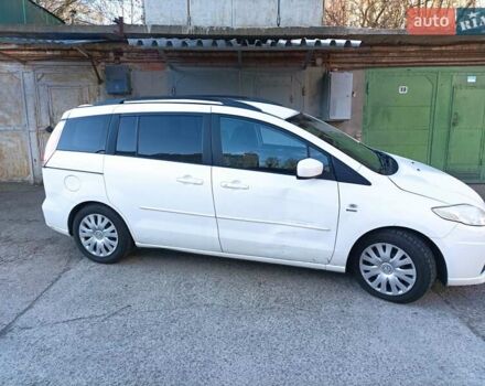 Белый Мазда 5, объемом двигателя 2 л и пробегом 254 тыс. км за 5600 $, фото 6 на Automoto.ua