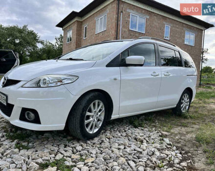 Білий Мазда 5, об'ємом двигуна 2 л та пробігом 175 тис. км за 7000 $, фото 3 на Automoto.ua