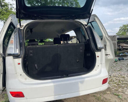 Білий Мазда 5, об'ємом двигуна 2 л та пробігом 175 тис. км за 7000 $, фото 7 на Automoto.ua