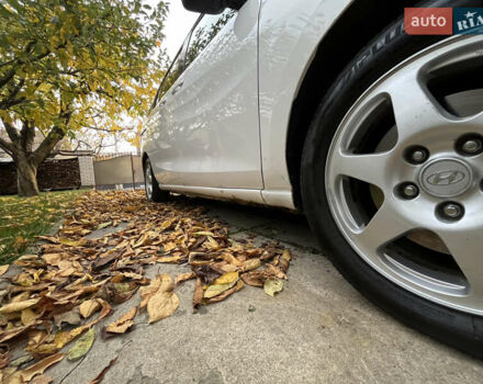 Белый Мазда 5, объемом двигателя 2.5 л и пробегом 170 тыс. км за 6500 $, фото 9 на Automoto.ua