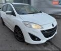 Белый Мазда 5, объемом двигателя 2 л и пробегом 242 тыс. км за 8499 $, фото 2 на Automoto.ua
