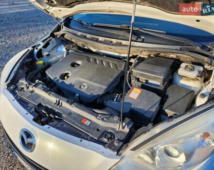 Белый Мазда 5, объемом двигателя 1.56 л и пробегом 180 тыс. км за 8200 $, фото 3 на Automoto.ua