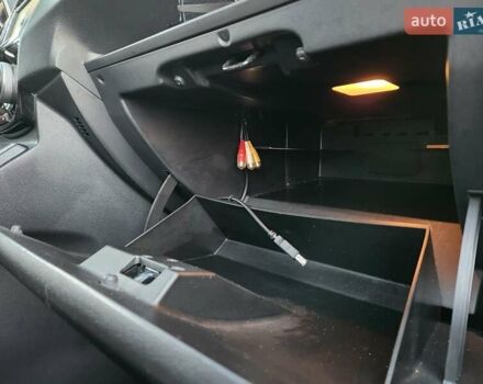 Белый Мазда 5, объемом двигателя 1.56 л и пробегом 180 тыс. км за 8200 $, фото 18 на Automoto.ua