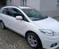Белый Мазда 5, объемом двигателя 2 л и пробегом 277 тыс. км за 5900 $, фото 7 на Automoto.ua