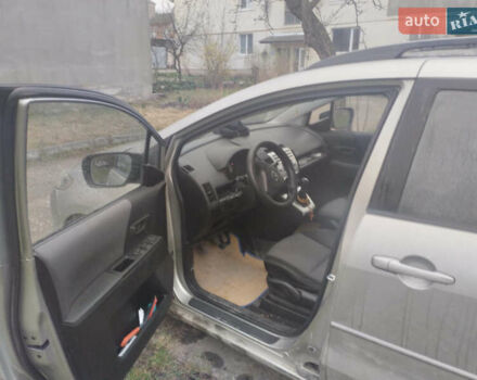 Бежевый Мазда 5, объемом двигателя 1.8 л и пробегом 275 тыс. км за 3950 $, фото 9 на Automoto.ua