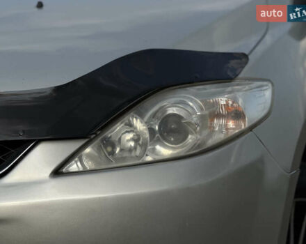 Бежевий Мазда 5, об'ємом двигуна 2 л та пробігом 287 тис. км за 5950 $, фото 5 на Automoto.ua