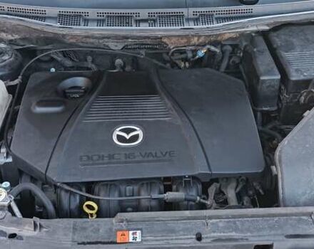 Черный Мазда 5, объемом двигателя 2 л и пробегом 218 тыс. км за 5200 $, фото 4 на Automoto.ua