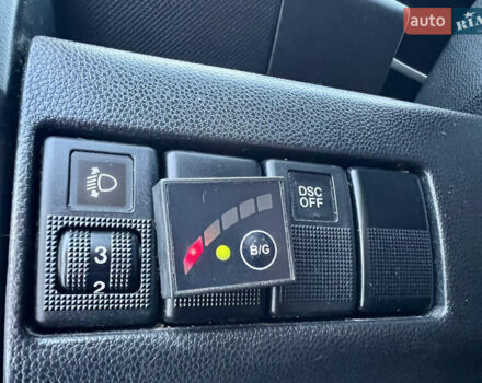 Черный Мазда 5, объемом двигателя 1.8 л и пробегом 255 тыс. км за 2850 $, фото 30 на Automoto.ua