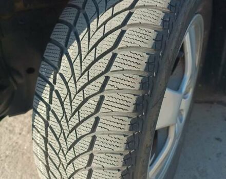 Черный Мазда 5, объемом двигателя 2 л и пробегом 218 тыс. км за 5200 $, фото 16 на Automoto.ua