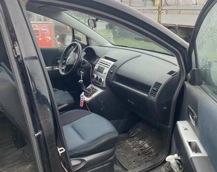 Черный Мазда 5, объемом двигателя 2 л и пробегом 450 тыс. км за 5500 $, фото 4 на Automoto.ua